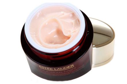 雅诗兰黛红石榴系列多少钱 适合25岁以上的女性使用