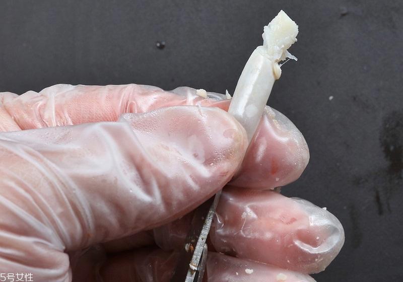 螃蟹怎么吃图解 优雅品尝螃蟹