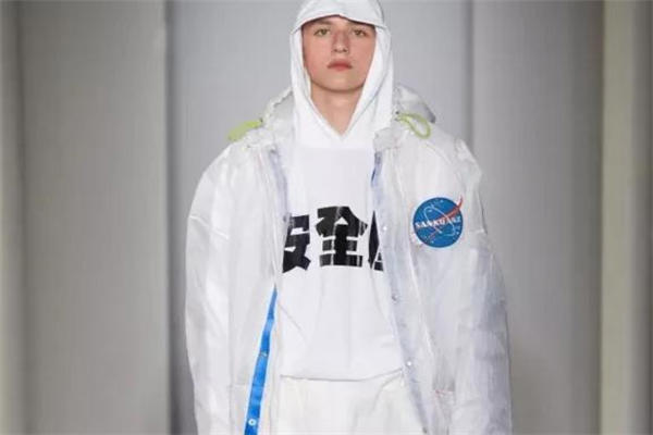 上官喆是怎么火的 国潮设计师的代表