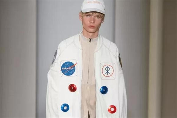 上官喆是怎么火的 国潮设计师的代表