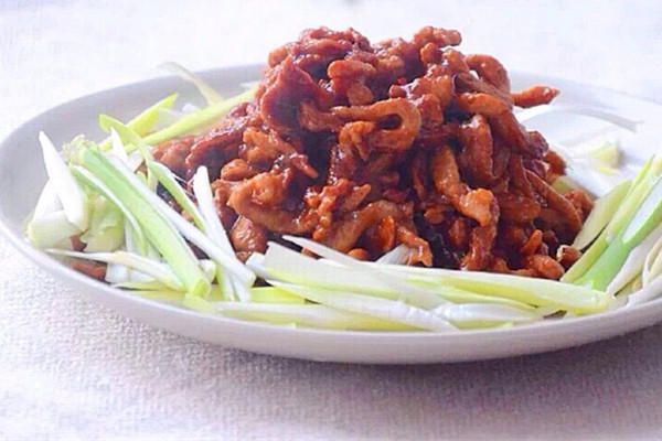 京酱肉丝的做法 京酱肉丝功效