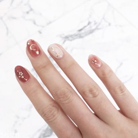 风靡日本的冬季美甲合集 blingbling小仙女