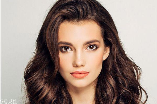 长脸适合什么发型 长脸女生禁忌的发型