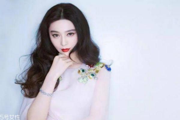 长脸适合什么发型 长脸女生禁忌的发型