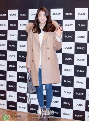 韩国女生冬天穿衣搭配图片 逆龄的穿衣搭配技巧