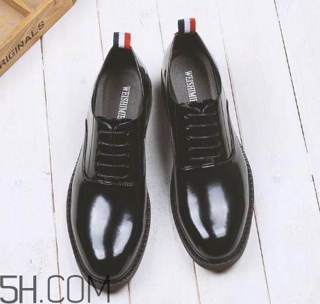 漆皮鞋不亮了怎么办？漆皮鞋怎么擦亮？