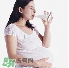 安满和惠氏孕妇奶粉哪个好?安满和惠氏孕妇奶粉的区别