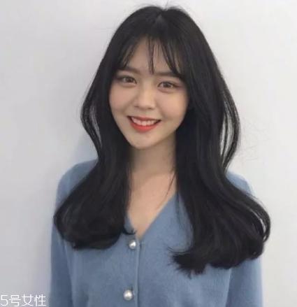 2022年最流行的卷发 流行卷发发型推荐