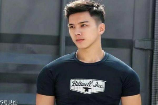 头发少适合什么发型男 男生头发稀少发型好看