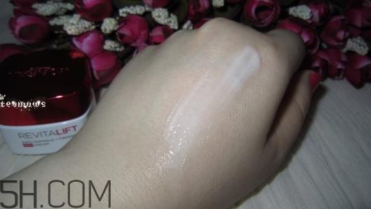 欧莱雅复颜抗皱日霜好不好？欧莱雅复颜抗皱日霜怎么样？