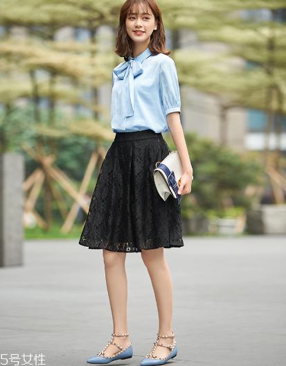 小个子怎么搭配衣服显高 轻松穿出大长腿