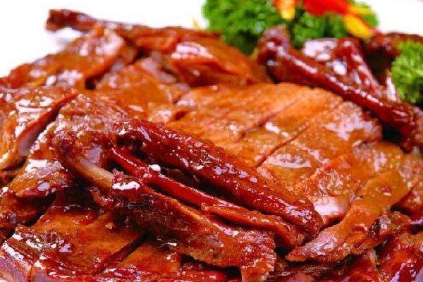 酱板鸭的做法 美味酱板鸭