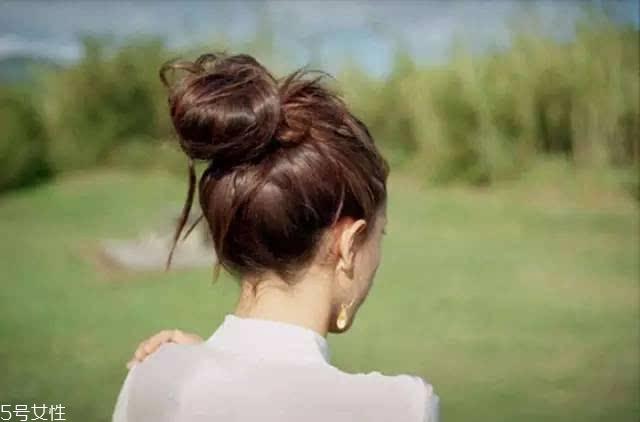 短发怎么扎公主头 手残女都会的发型分享