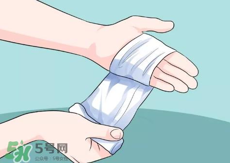 水泡怎么处理？水泡要不要刺破？