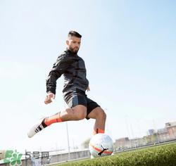 puma one足球鞋怎么样？彪马首款足球鞋测评