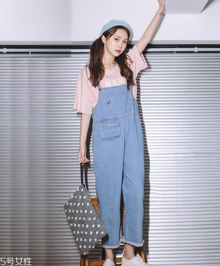 t恤怎么搭配好看？每天都有新花样