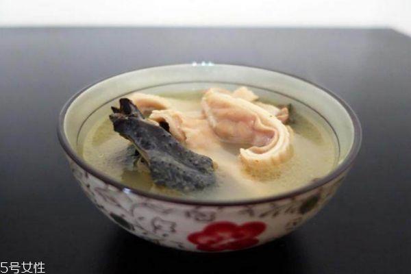 喝汤泡饭可以吗 汤泡饭的危害