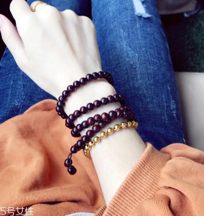 小叶紫檀手串怎么盘 这些注意要点要当心