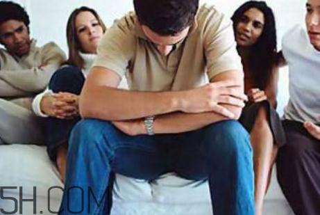 睾丸炎是什么引起的?睾丸炎吃什么消炎药?