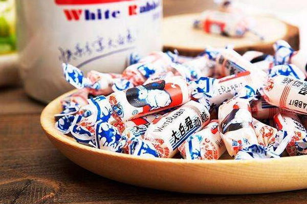 送大白兔奶糖代表什么?真假大白兔奶糖的区别