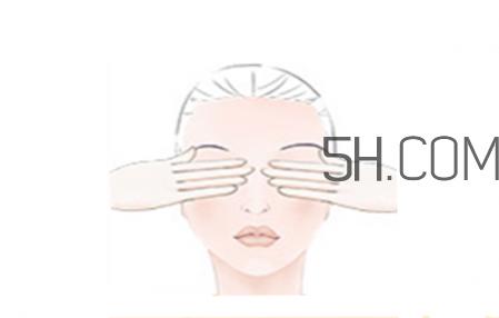 雅顿眼霜怎么样 雅顿眼霜胶囊如何使用