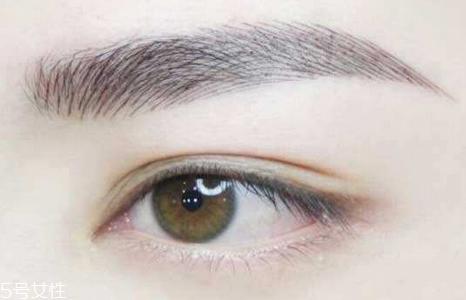 纹眉是不是很疼 也没那么疼
