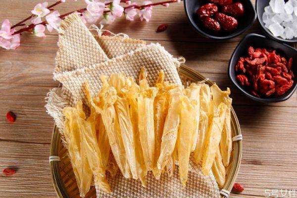 什么是鱼胶呢 鱼胶有什么营养价值呢