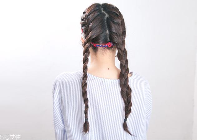 发带怎么戴 中长发怎么用发带编发