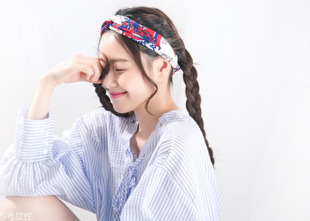 发带怎么戴 中长发怎么用发带编发