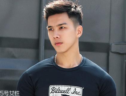 2018男生流行发型名称 2018年男生短发发型图片