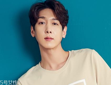 2018男生流行发型名称 2018年男生短发发型图片