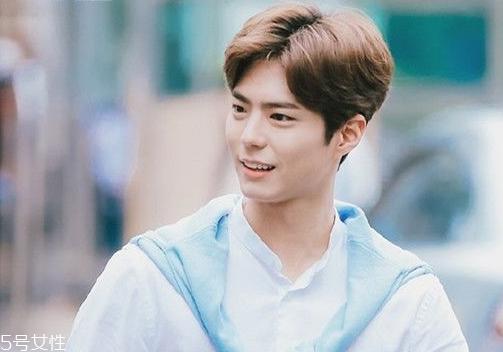 2018男生流行发型名称 2018年男生短发发型图片