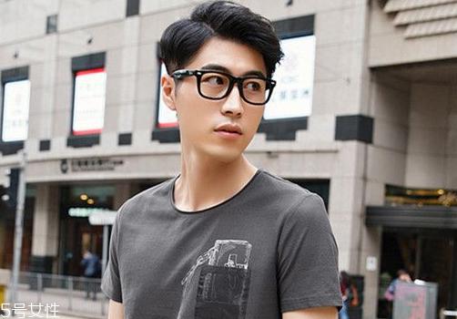 2018男生流行发型名称 2018年男生短发发型图片