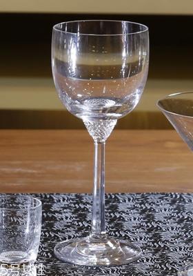 酒杯怎么拿 10种常见酒杯用法