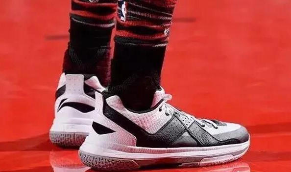 2020适合后卫实战的篮球鞋 最新后卫篮球鞋排行榜