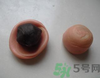 什么是潮式月饼？潮式月饼的做法