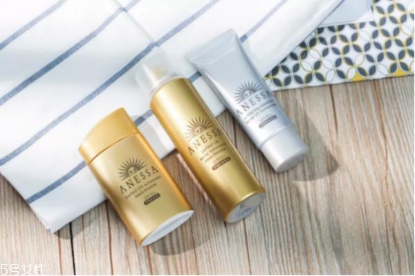 安耐晒aqua booster是什么意思 安耐晒aqua booster