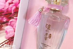 泸州老窖香水什么味道?香调类似纪梵希