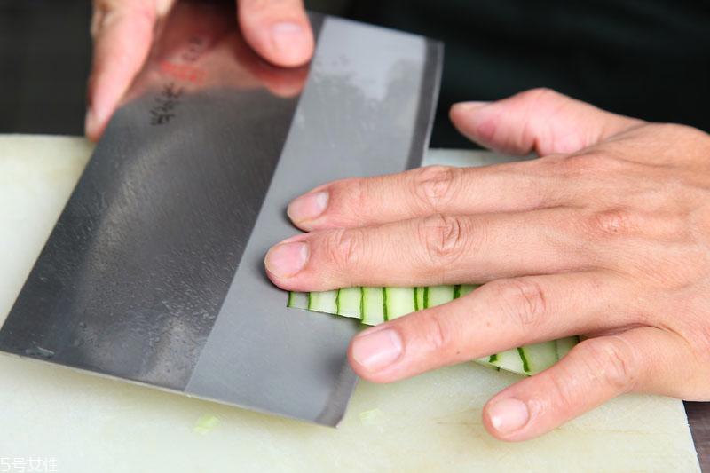 青瓜怎么切 5种切青瓜的基本刀工