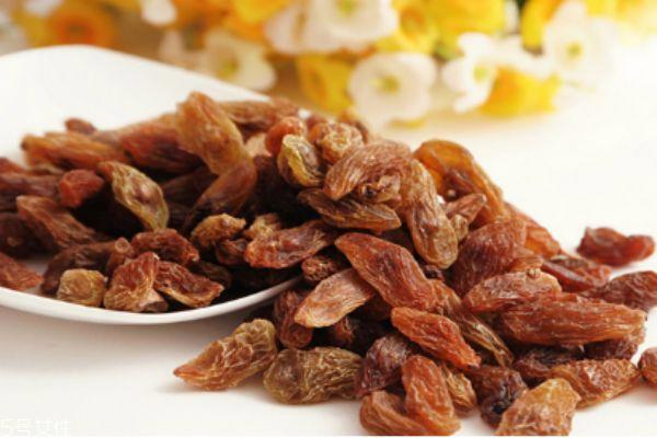 葡萄干要洗了才能吃吗 葡萄干怎么洗能干净