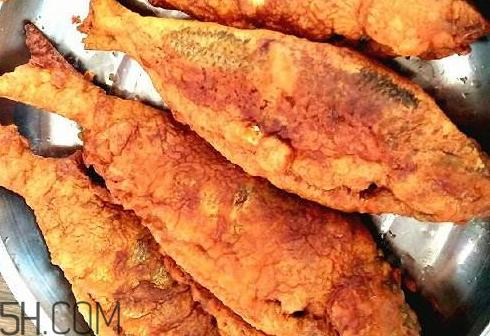 炸鱼为什么会粘锅 炸鱼不粘锅技巧