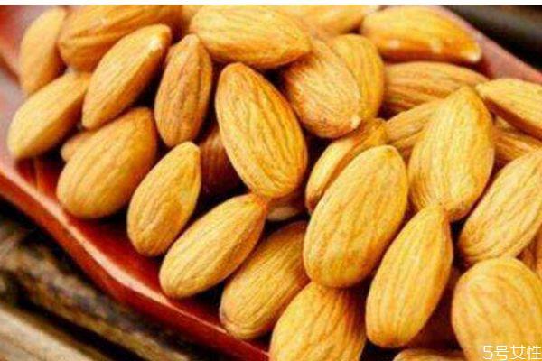 什么是巴旦木呢 巴旦木有什么营养价值呢