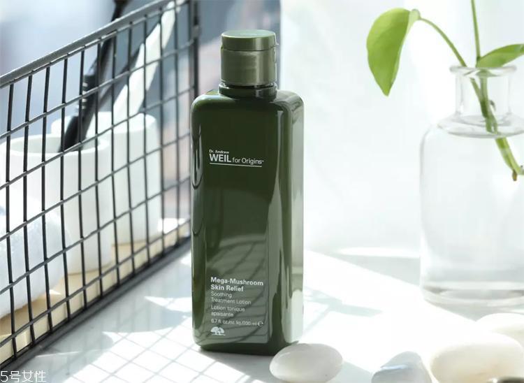 皮肤干敏怎么快速补水 补水修复四部曲走起