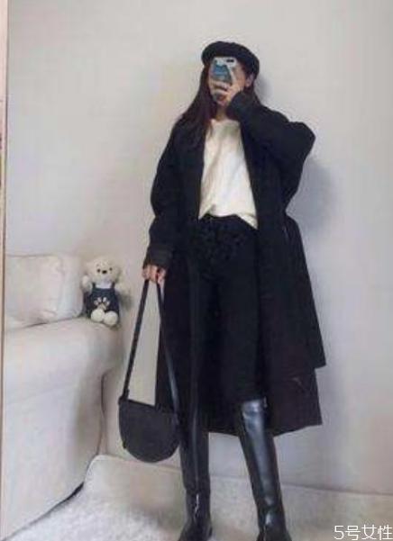 骑士靴怎么搭配衣服 骑士靴怎么搭配显气质