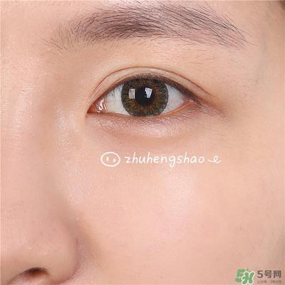 迪奥粉底液色号 dior迪奥粉底液试色