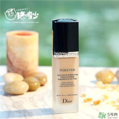迪奥粉底液色号 dior迪奥粉底液试色