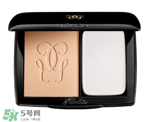 娇兰丝柔亲肤粉饼怎么选色 娇兰丝柔亲肤粉饼试色