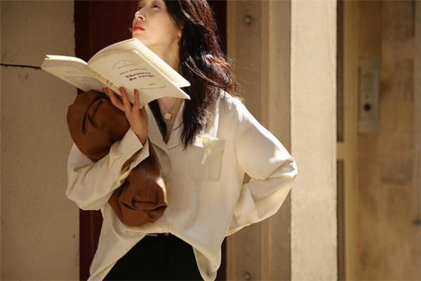 2019初秋流行什么衣服 2019初秋时尚穿搭