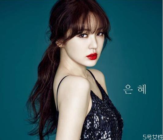 如何用刘海修饰脸型 怎样用刘海修饰大圆脸