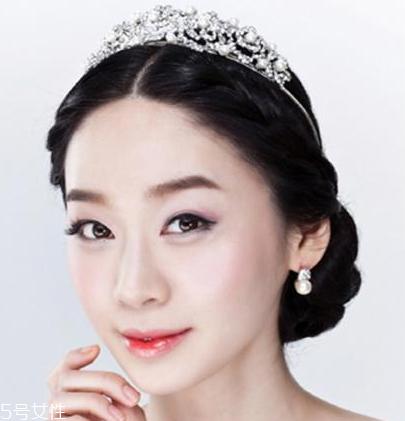 新娘发型图片2018款教程 结婚的时候给化妆师看